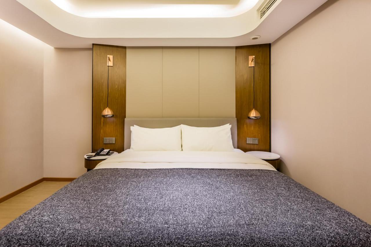 Yitel Collection Hotel Beijing Exterior foto